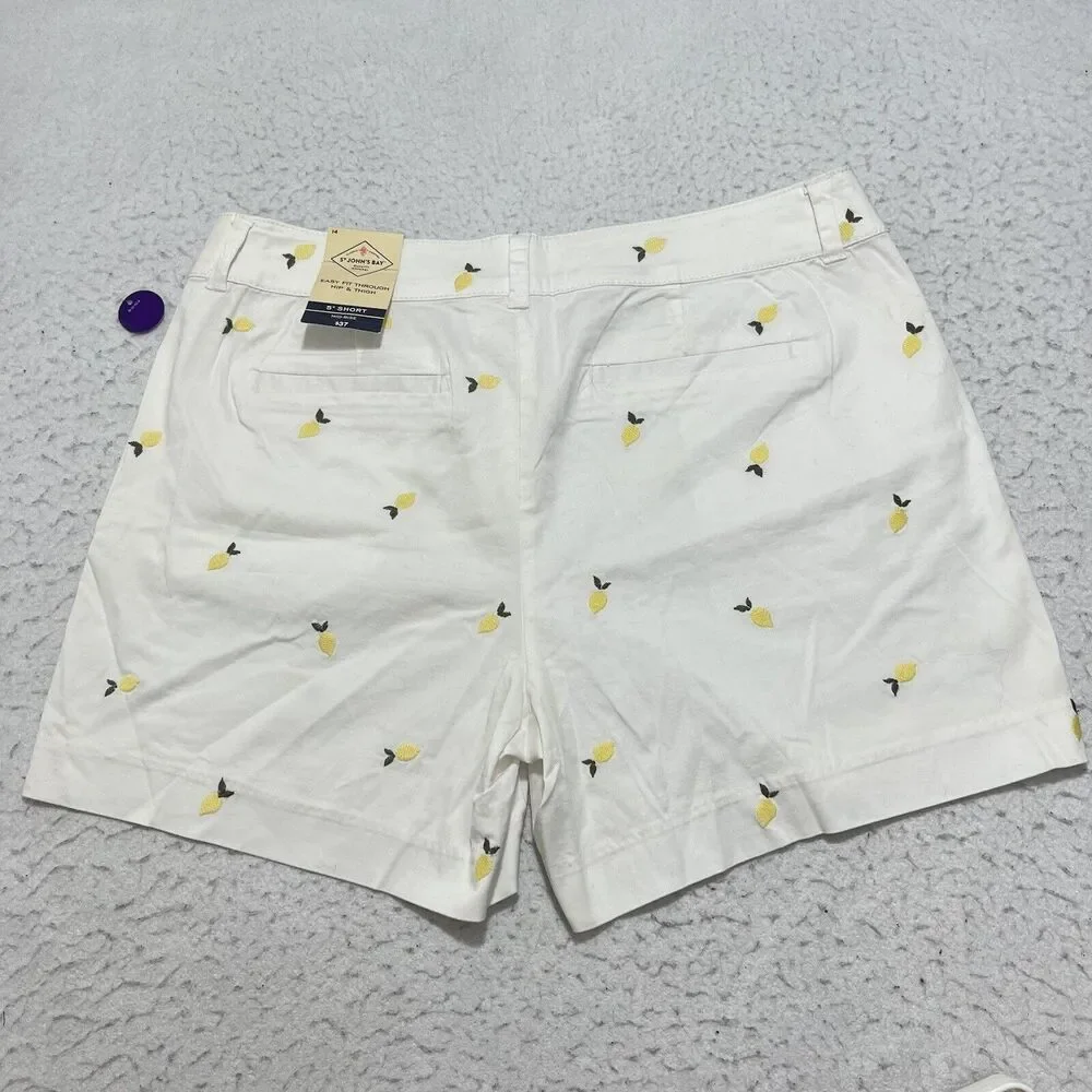 St. John's Bay Women's 14 White Yellow Lemon Pattern 5" Inseam Flat Front Shorts - Picture 7 of 12